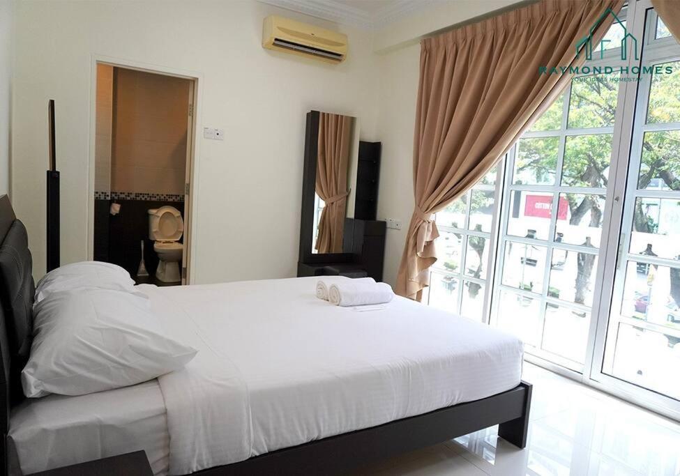 99 Kelawei George Town Exterior foto